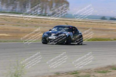 media/Apr-30-2022-CalClub SCCA (Sat) [[98b58ad398]]/Around the Pits/